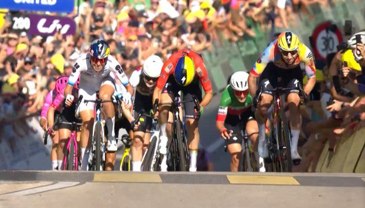 Sprint great Lorena Wiebes wins Tour de France Femmes opener in Switzerland