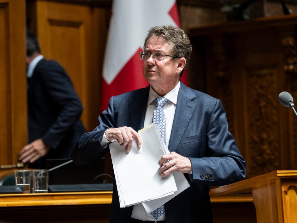 Switzerland unlikely to meet emissions reduction target by 2030: environment minister