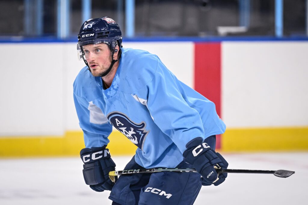 Daniel Carr Signs In Switzerland – Pro Hockey Rumors