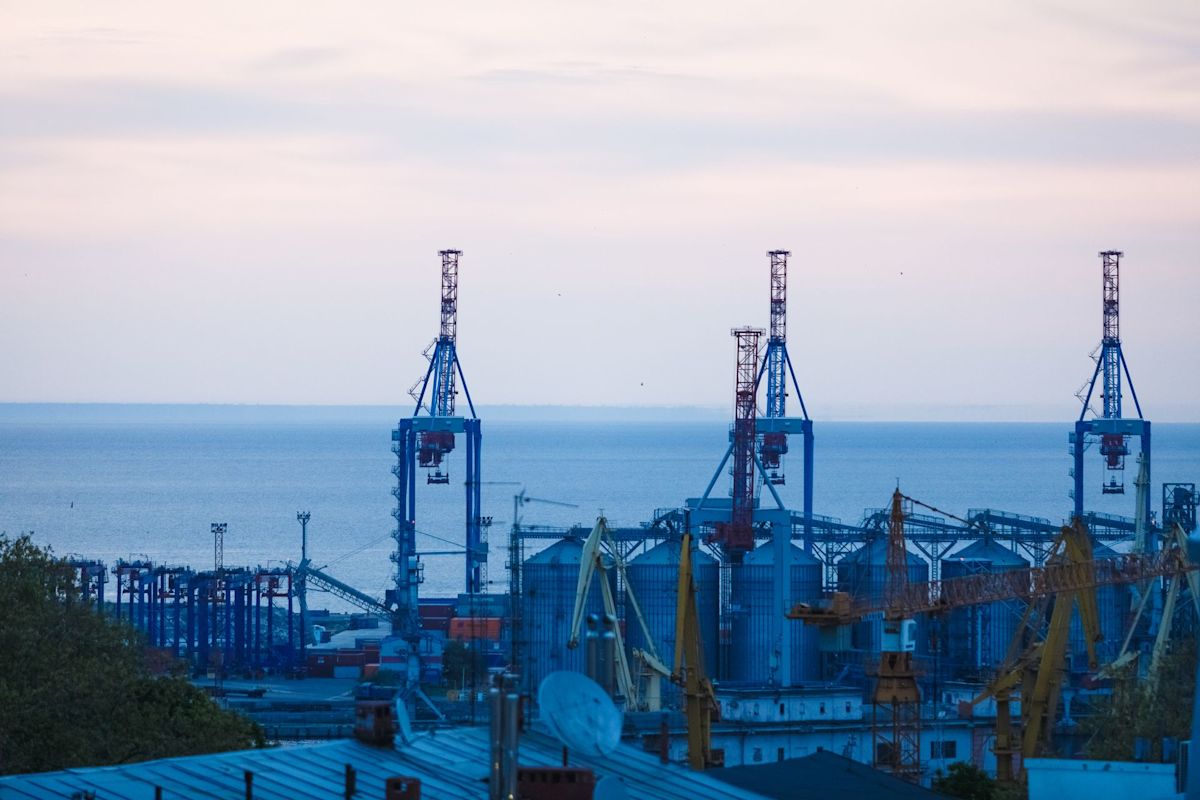 Russia strikes Ukraine's largest private port operator as Moscow rejects grain truce
