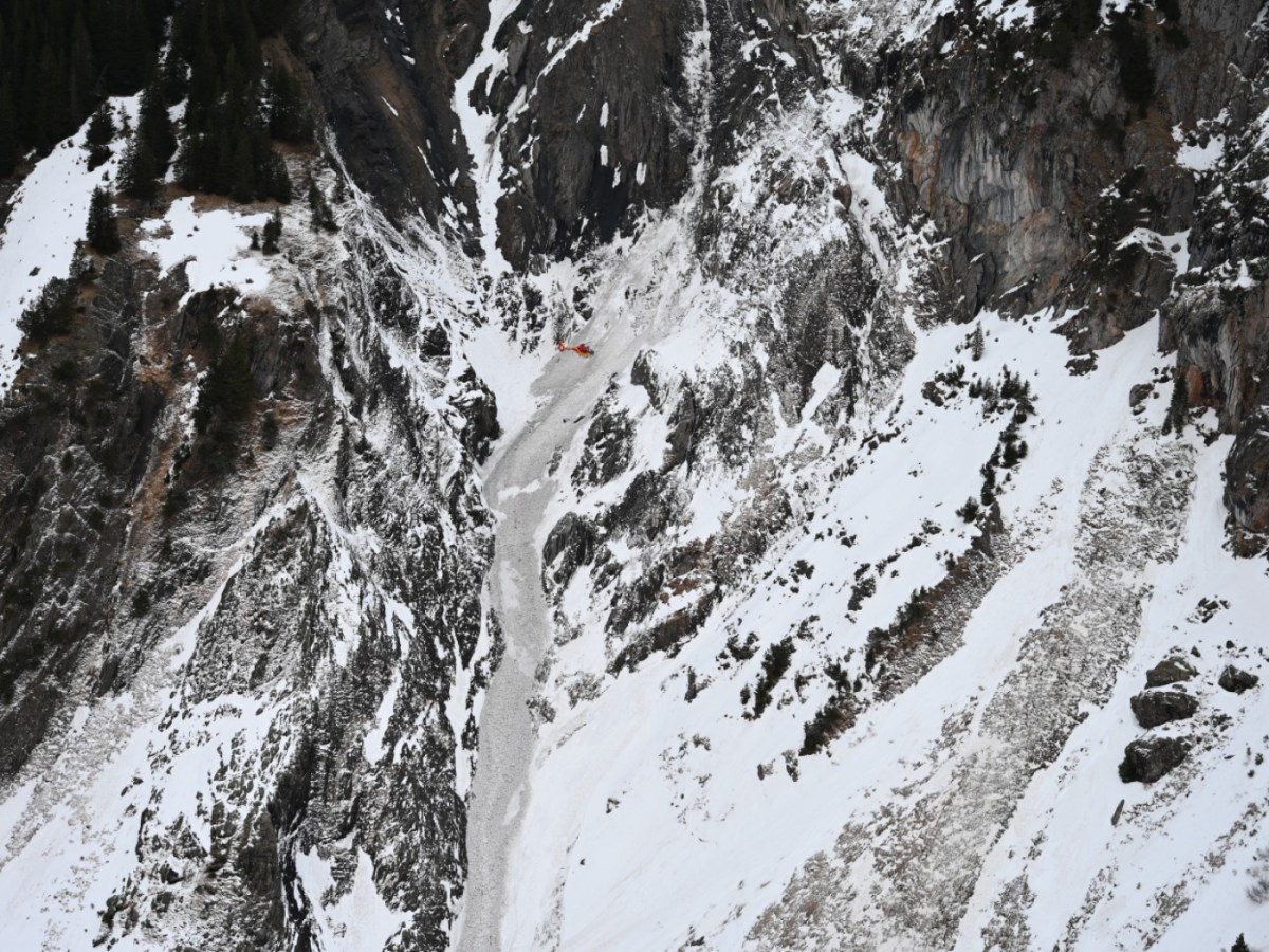 Swiss ski tour guide responsible for avalanche tragedy