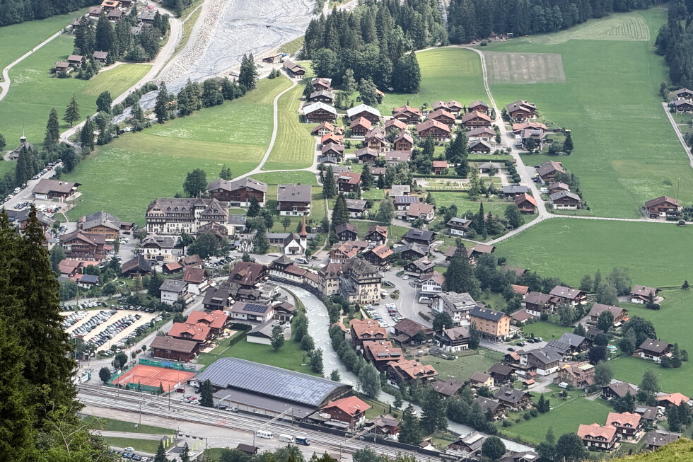 Swiss residents fear mountain rock formation collapse