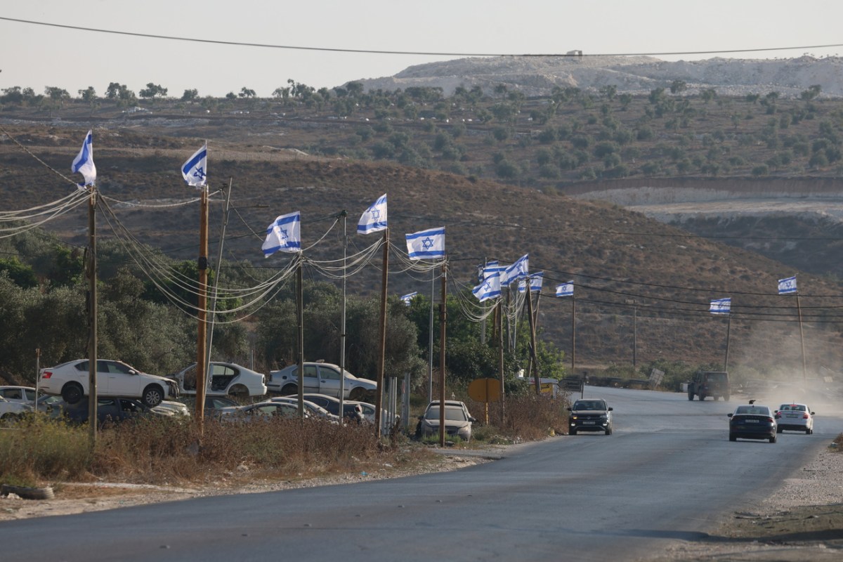 Calls mount for Switzerland to stop trade with Israeli settlements
