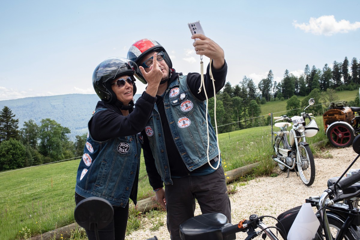 Moped mania: chasing teenage kicks at 30km/h