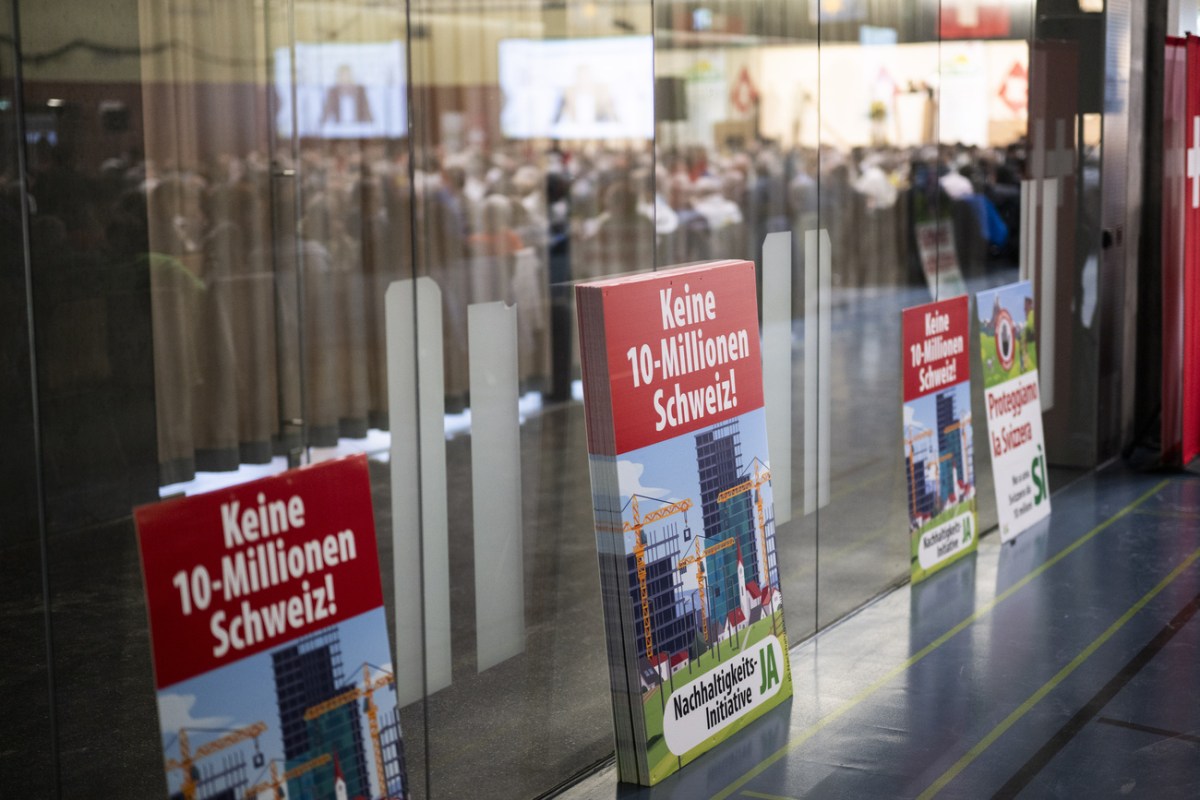 How Google’s AI-generated overviews shape Swiss democracy