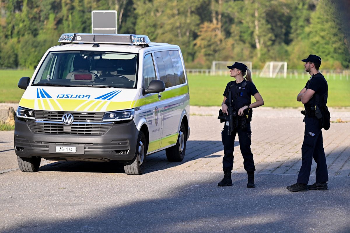 1 killed, 5 injured in Swiss shooting at rave, police say