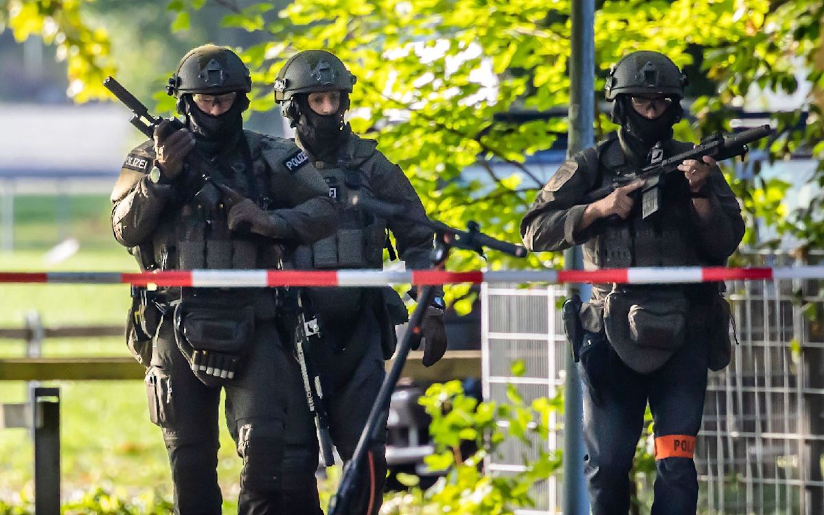 Manhunt under way after one killed and five injured in Swiss rave shooting