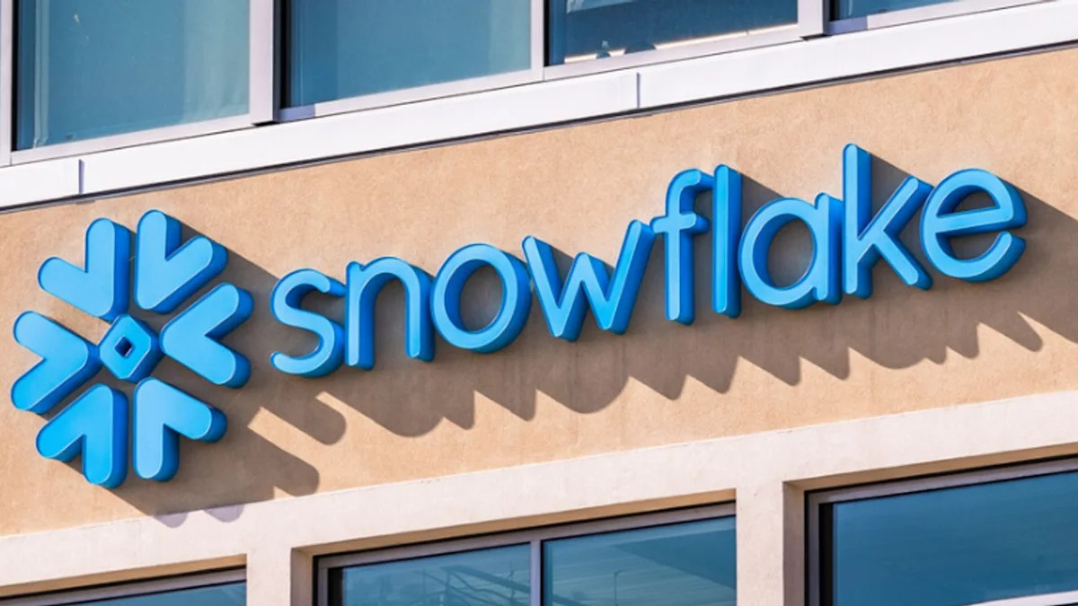 Snowflake's AI-driven data momentum justifies Buy rating: UBS