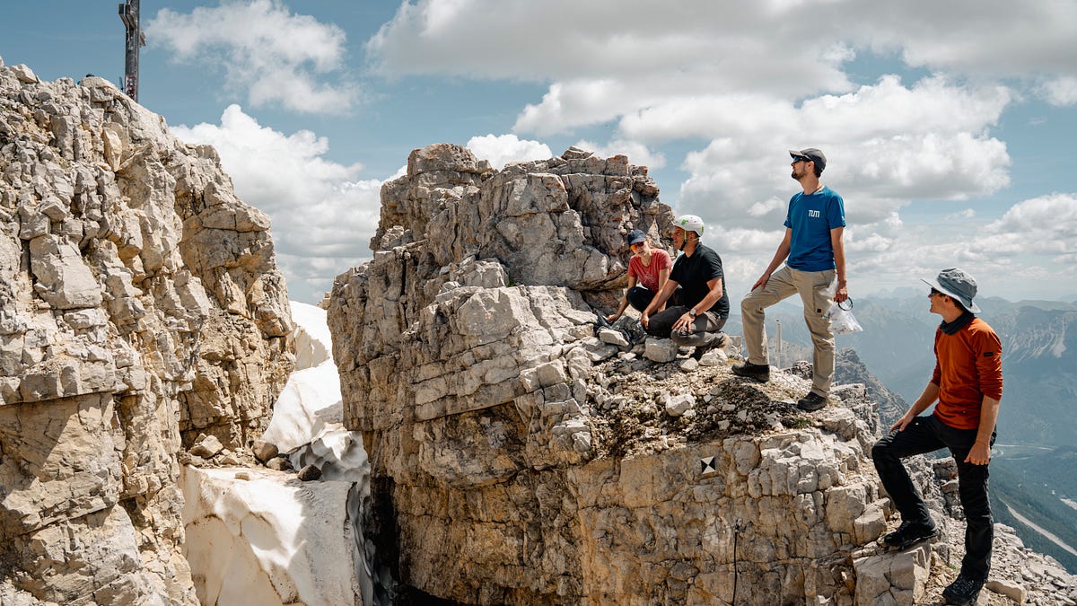 The Crumbling Alps - DER SPIEGEL