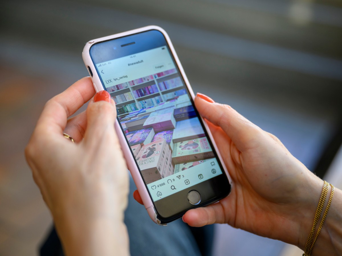 New Swiss support line for adult victims of online hate to go live