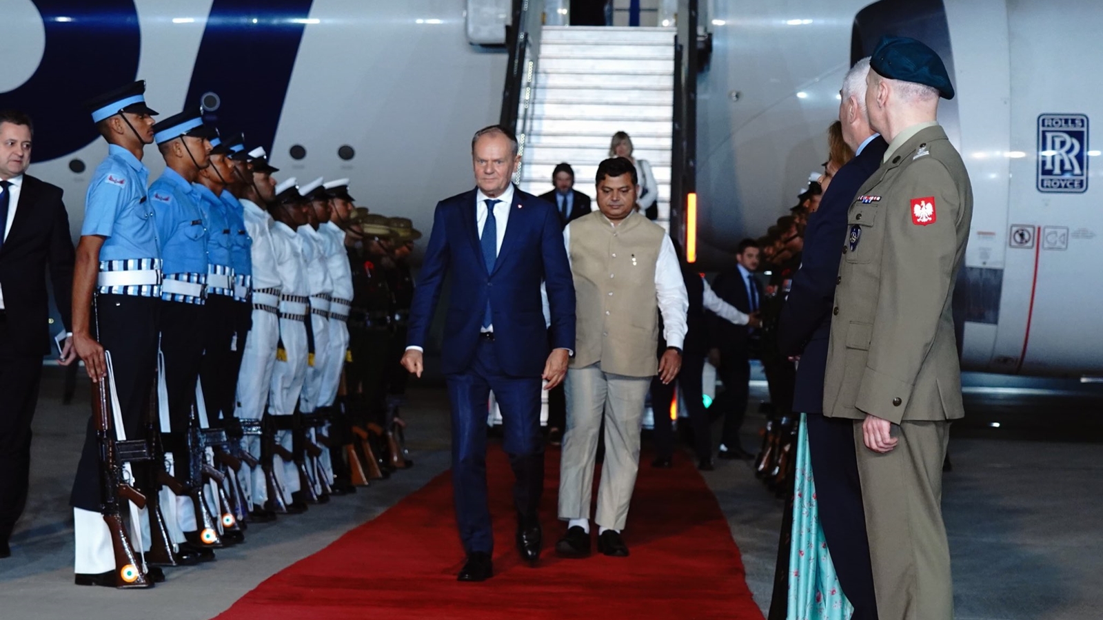 Tusk meets Modi today, Polish defence industry looks at partnering with India