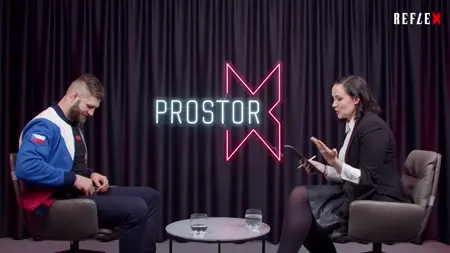 Jiří Procházka: Půlka světa si po mých hláškách myslela, že jsem nějaký homoklaun. Na angličtině makám