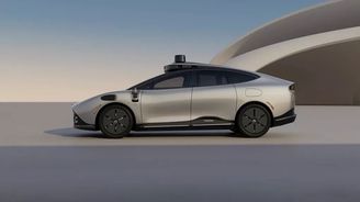 Chcete robo, ale ne taxi? Toto je první autonomní vůz, který si můžete koupit