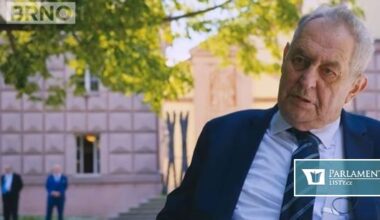 „Idi*t a lump.“ Zeman si před demonstrací nebral servítky