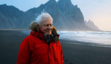 Stoletý svědek proměny naší planety. Sir David Attenborough slaví jubileum s novým filmem – Aktuálně.cz