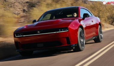 Potvrzeno! Pod kapotou Dodge Charger se objeví legendární Hellcat