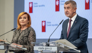Schodek rozpočtu bude podle Babiše příští rok významně pod 400 miliard Kč