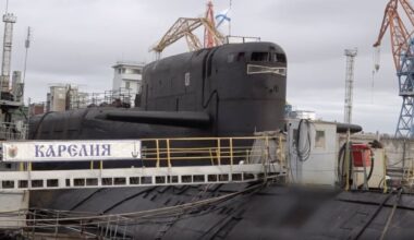 Podmořská zrůda v Putinových rukou, píší média. Rusko zkouší novou ponorku a mluví o tsunami