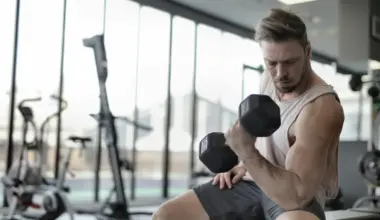 AI měla muži rezervovat cvičení. Hackla fitko a vyházela jiné zájemce — ČT24 — Česká televize