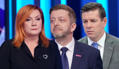 Spor o miliardy na silnice: Rezervy máte, vzkazuje Schillerová krajům. Opozici vadí dárečky