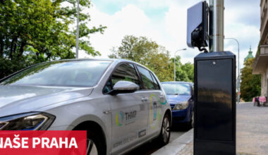Praha prodlužuje modernizaci veřejného osvětlení. Lampy se připravují na dobíjení elektromobilů až do roku 2028
