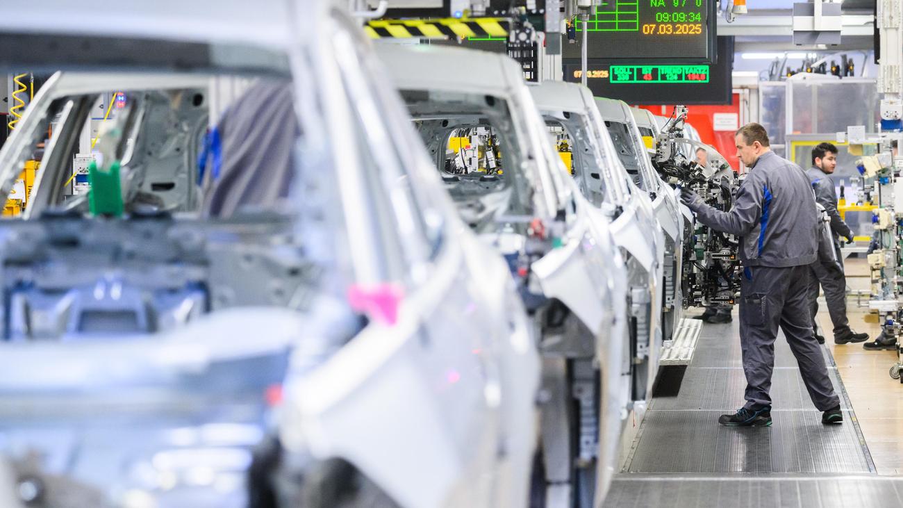 Autoindustrie in der Krise: Deutsche Autobauer verlieren laut Studie Anschluss an Japan und USA