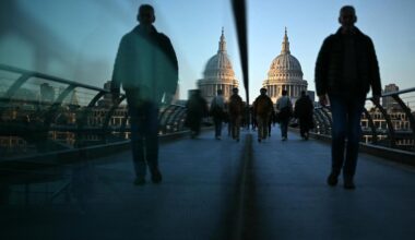 Änderungen im April 2025: Reisegenehmigung für Großbritannien und Kürzung beim Elterngeld