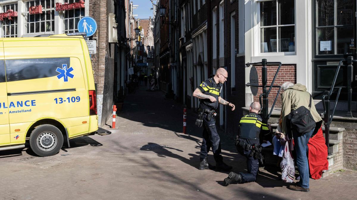 Amsterdam : Fünf Verletzte nach Messerattacke – Mutmaßlicher Täter ist Ukrainer