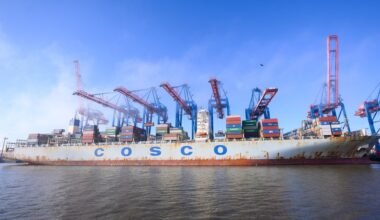 Containerumschlag: Neue Liniendienste im Hamburger Hafen | NDR.de - Nachrichten