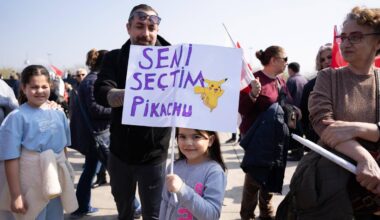 Proteste gegen türkische Regierung: Mit Pikachu gegen Erdoğan