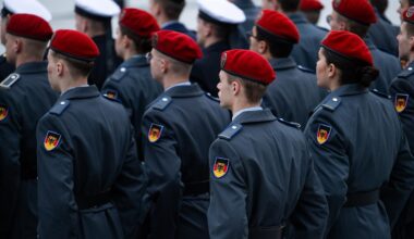 Wehrpflicht oder "neuer Wehrdienst": Welche Vorschläge gibt es?