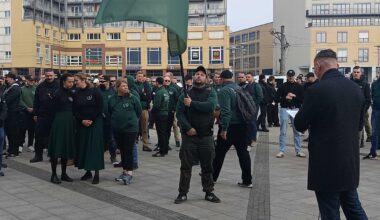 Polizisten von Neonazis nach rechtsextremer Demo in Berlin-Hellersdorf verletzt
