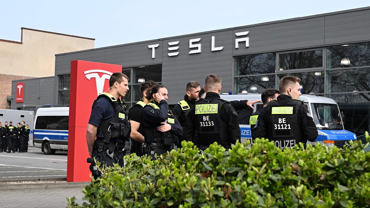 Berlin: An 4 Standorten! Samstag großer Protest gegen Tesla | Regional
