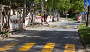 In Berlin-Zehlendorf: 5 Zebrastreifen auf 80 Metern! | Regional
