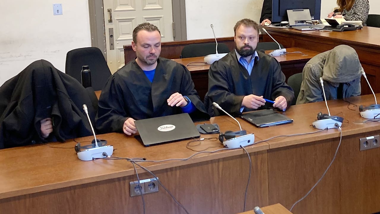 Hamburg: Hafenarbeiter als Drogenschmuggler zu Haftstrafen verurteilt | Regional