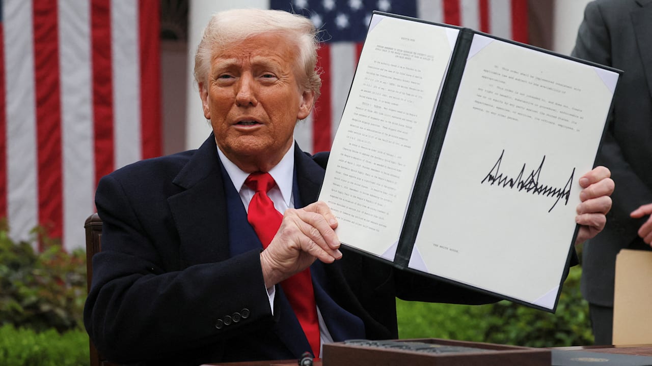So hart treffen Trumps Zölle Löhne, Preise und Aktien in Deutschland | Politik