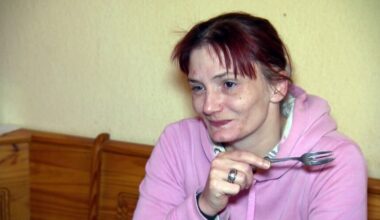 Bürgergeld-Empfängerin Carola glaubt, sie ist zum 8. Mal schwanger