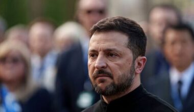 Russland greift Ukraine mit mehr als 100 Kampfdrohnen an