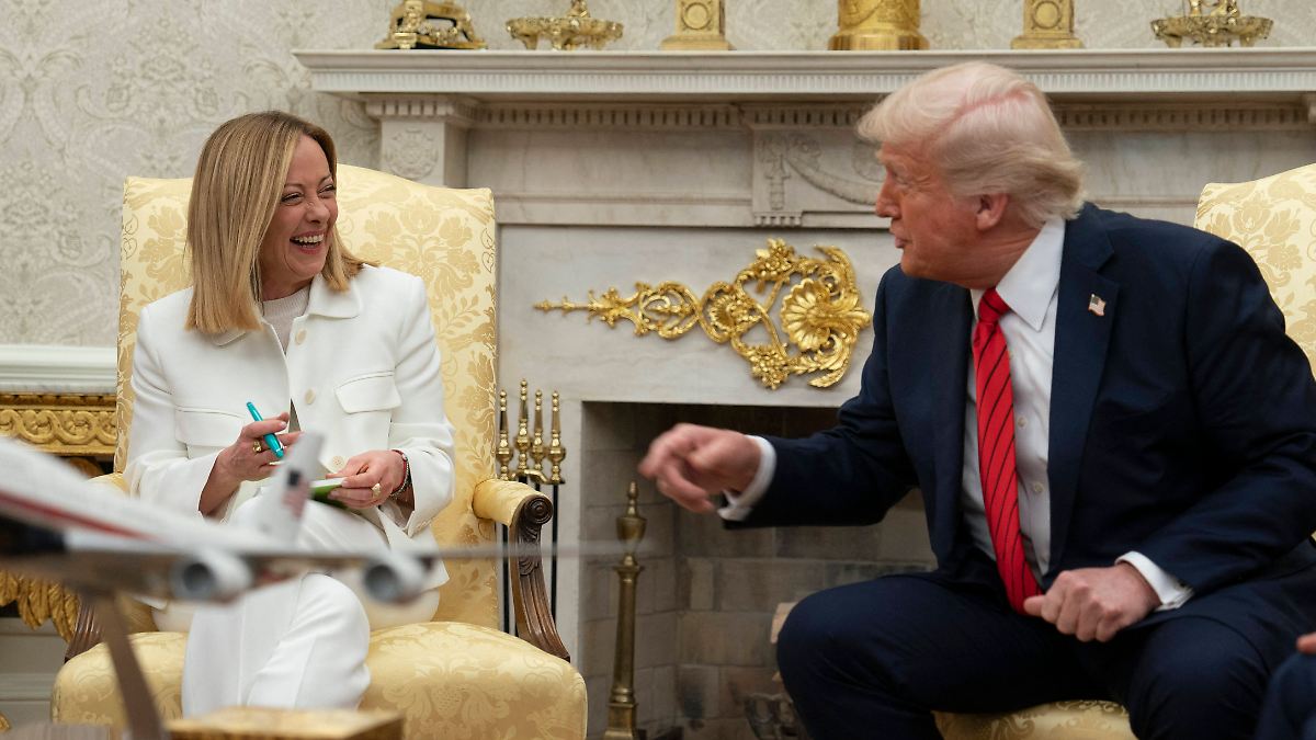 Erste Auslandsreise im Amt: Trump kommt mit First Lady zur Papst-Bestattung nach Rom