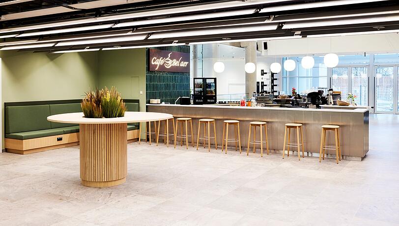 Die neue Cafeteria für 600 Mitarbeiter von Bosch in Neuperlach.