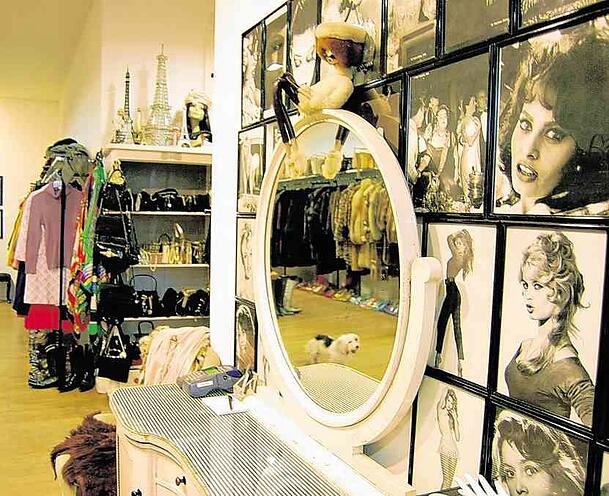 Edle Vintage-Mode: Inge Grandls Laden in der Frauenstraße.