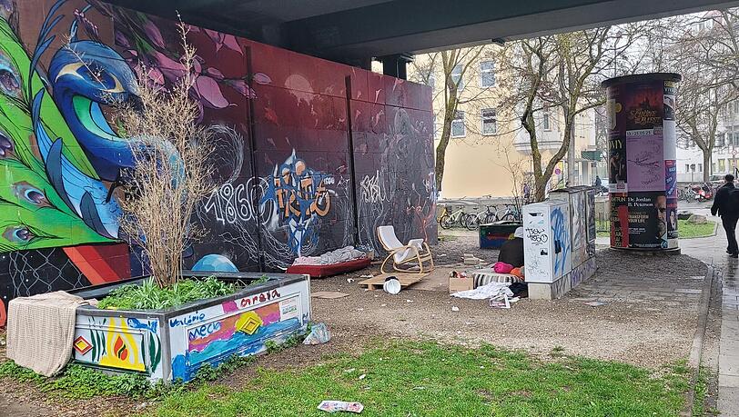 Trinker, Matratzen und Fäkalien: "Untragbare Zustände" in Untergiesing