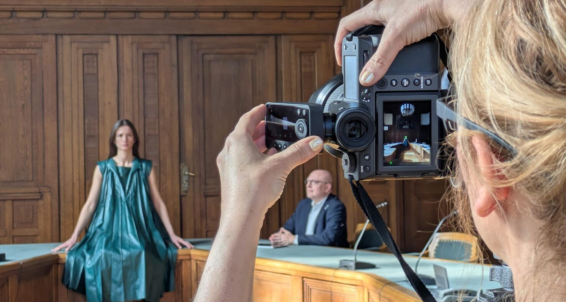 Paris, Mailand, Chemnitz? Welche Rolle OB Schulze bei Shooting für Luxusmagazin spielte