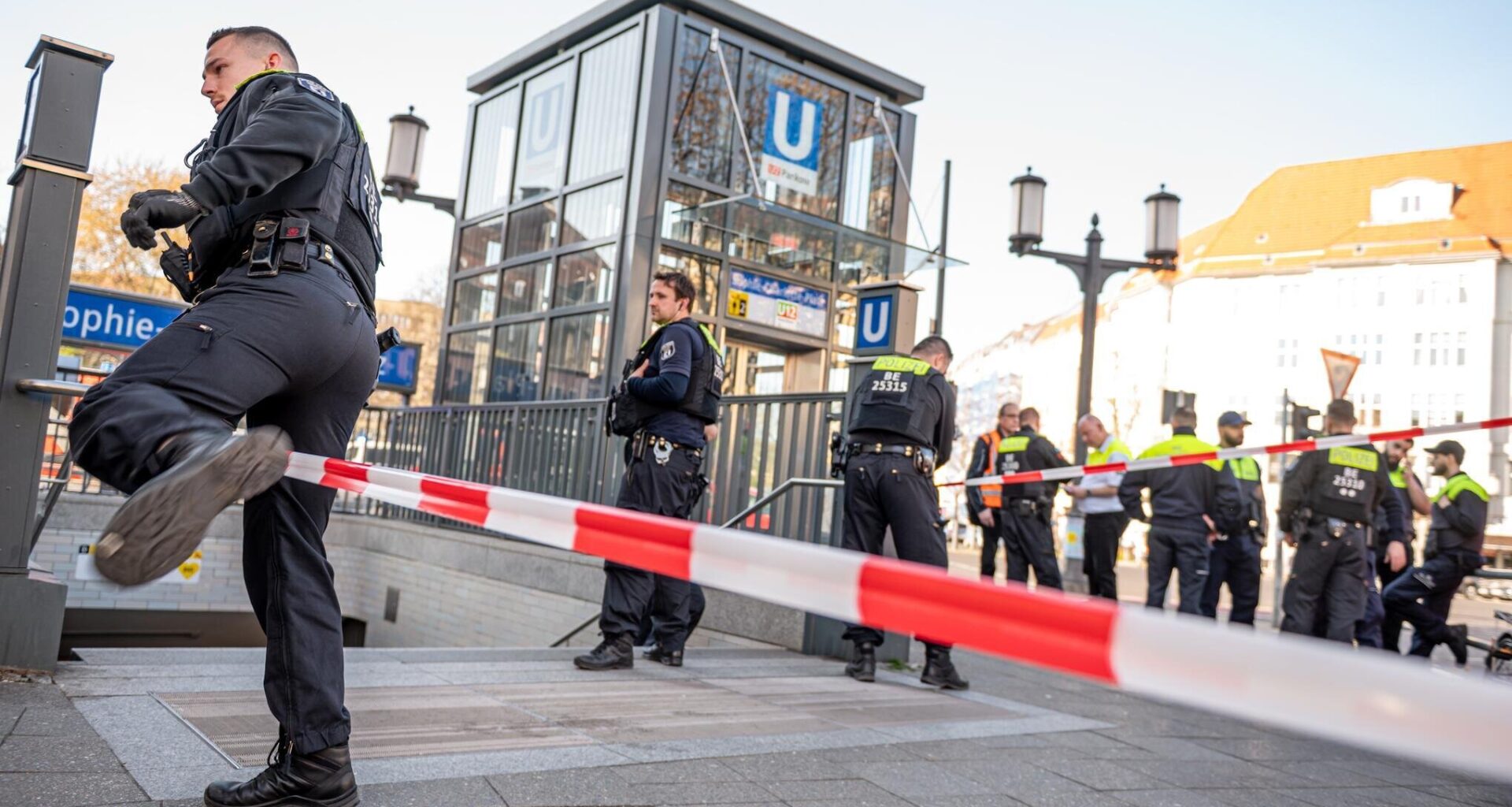 Tödliche Stiche in Berliner U-Bahn