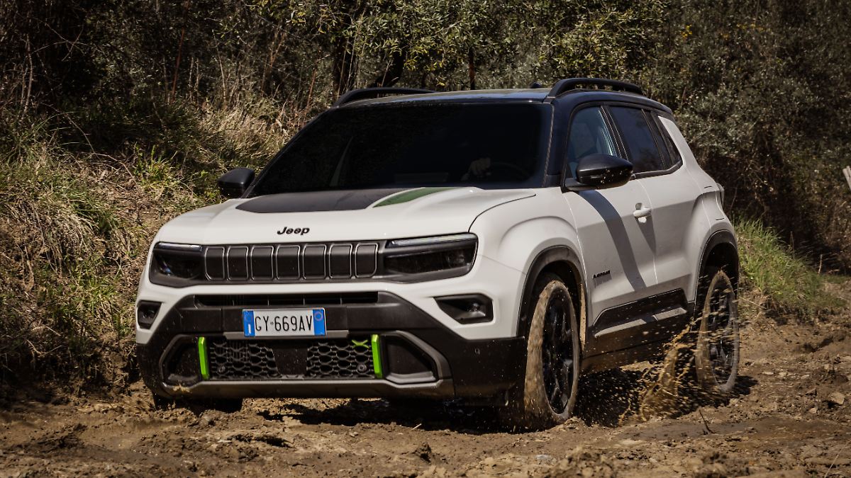 Elektrisch kraxeln gelernt: Jeep Avenger 4xe - kleinstes Allrad-SUV mit Automatik