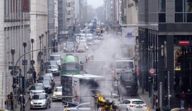 Verkehr in Berlin: Verfassungsgericht verhandelt über Plan für Autoverbot