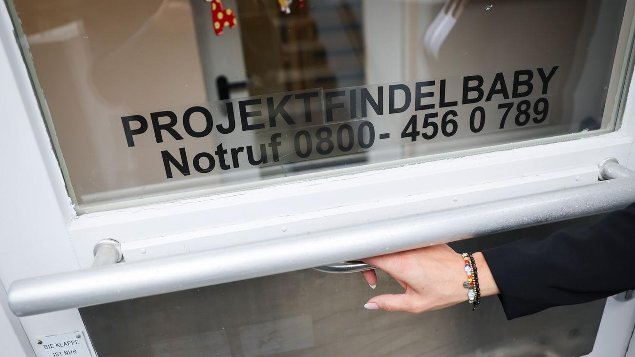 25 Jahre Babyklappen: Babyklappen in Hamburg werden immer weniger genutzt