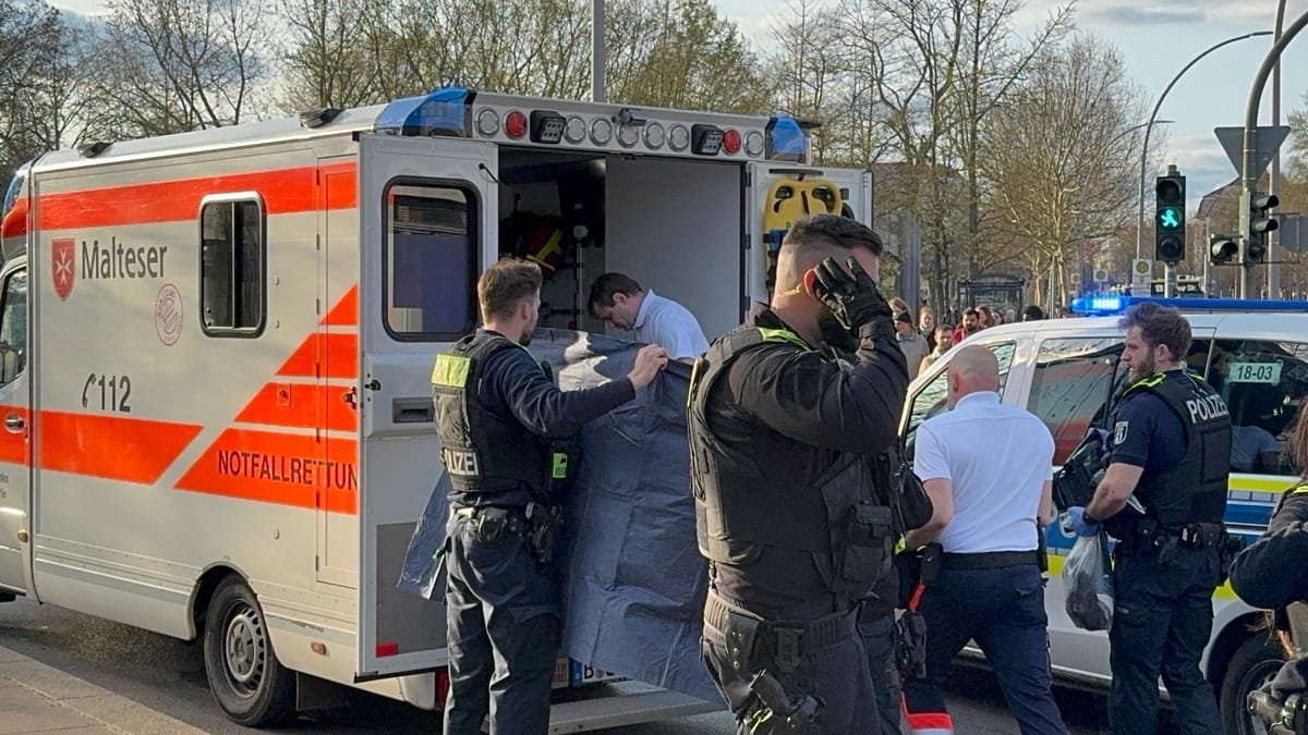 19-Jähriger bei Messerangriff am U-Bahnhof Osloer Straße verletzt