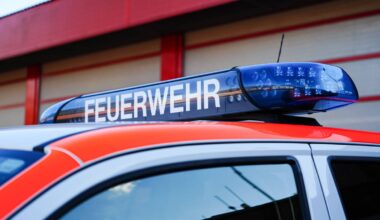 Rauchmelder verhindert Schulbrand und löst Feuerwehreinsatz aus