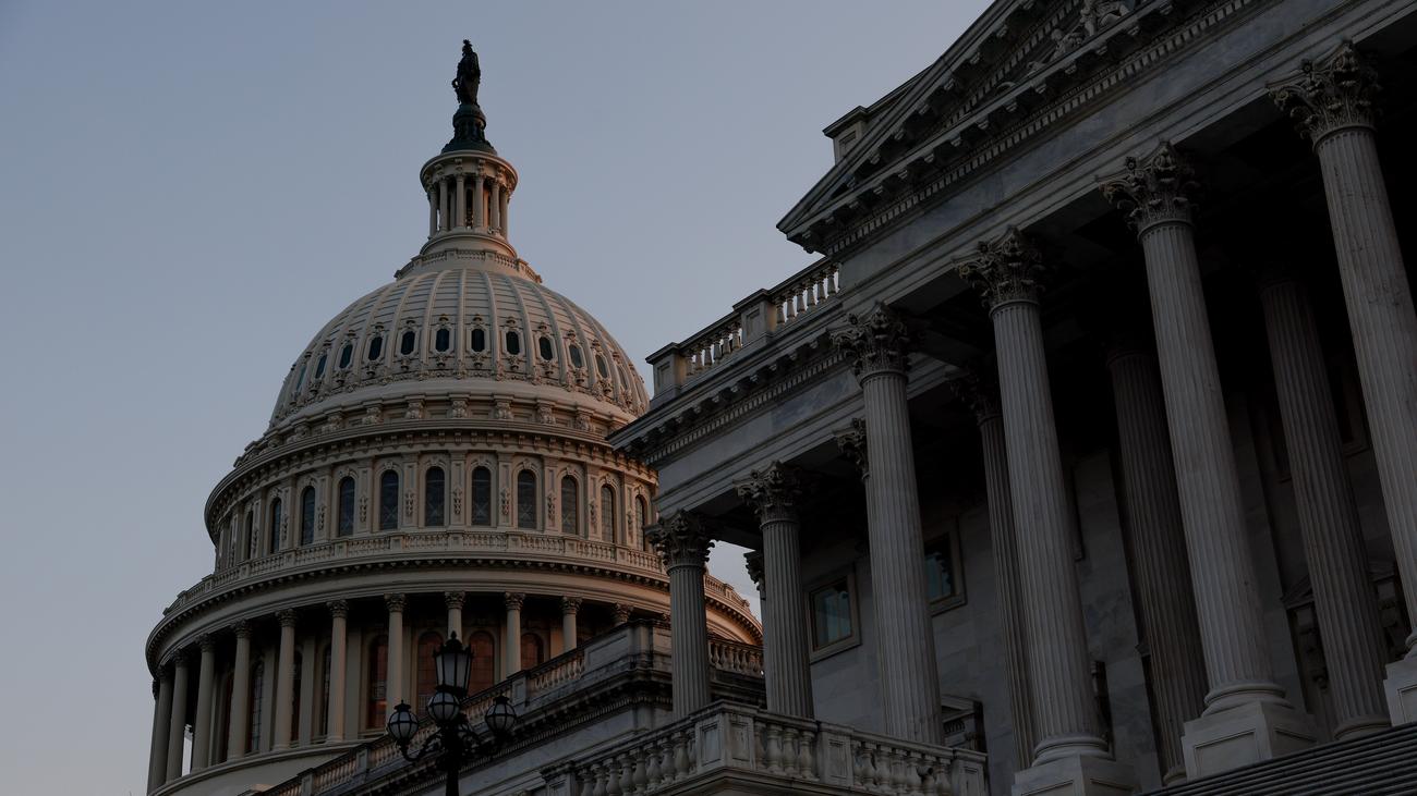 Zollpolitik der USA: Abgeordnete im US-Senat stimmen gegen Zölle für Kanada